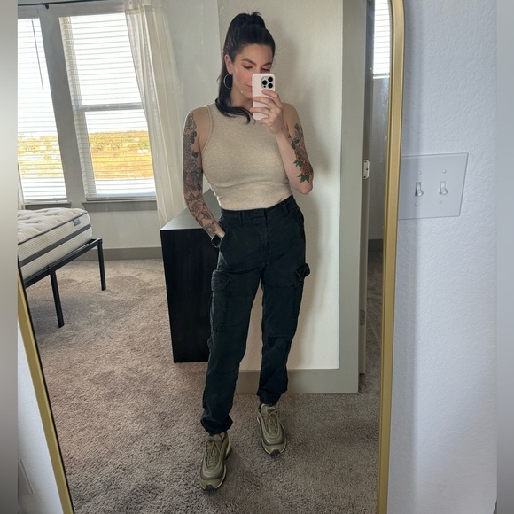 Meet your Posher, Posh - Picture 1 of 1